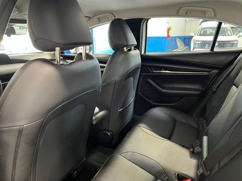 Used 2021 MAZDA MAZDA3 s FWD image 17