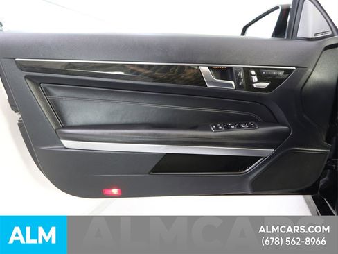 Used 2017 Mercedes-Benz E 400 4MATIC Coupe image 44