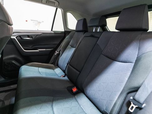 Certified 2025 Toyota RAV4 XLE AWD/4WD image 29