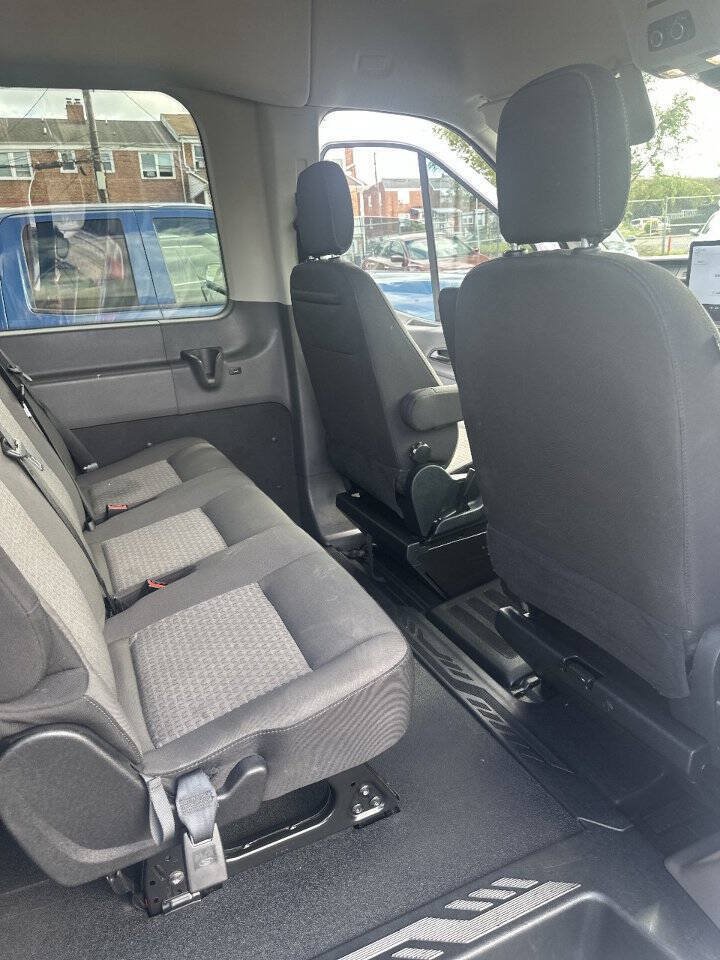 Used 2022 Ford Transit 350 XLT RWD image 15