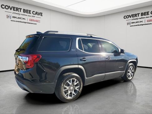 Used 2023 GMC Acadia SLT w/ Technology Package image 10