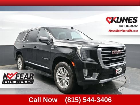Used 2024 GMC Yukon SLT AWD/4WD image 1