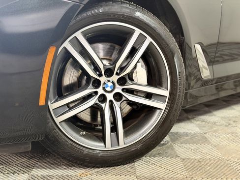 Used 2022 BMW 530i xDrive w/ Convenience Package image 2