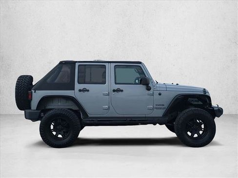 Used 2014 Jeep Wrangler Unlimited Sport w/ Quick Order Package 24S AWD/4WD image 4