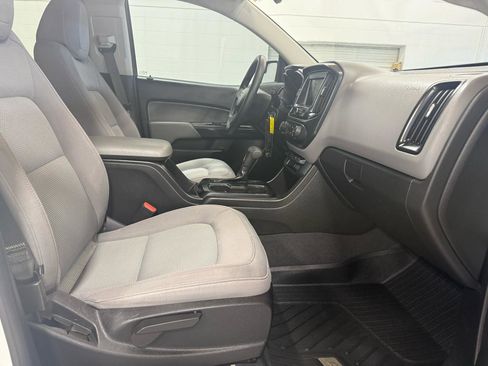 Used 2019 Chevrolet Colorado W/T w/ WT Convenience Package image 19