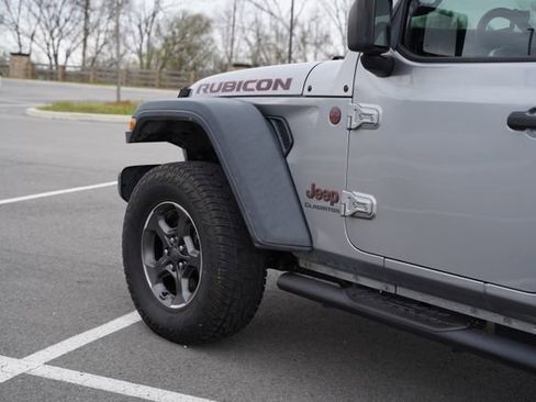 Used 2020 Jeep Gladiator Rubicon AWD/4WD image 36