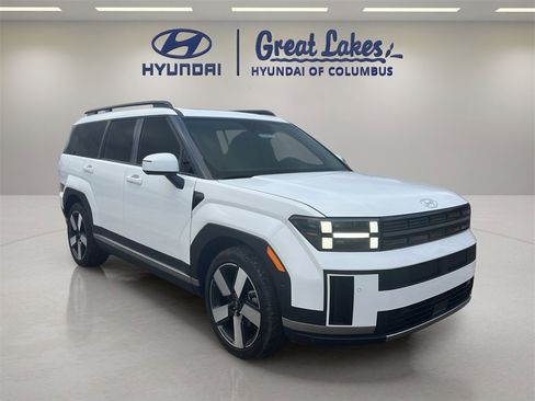 Used 2024 Hyundai Santa Fe Limited image 7