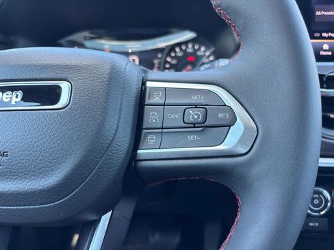 Certified 2026 Jeep Compass Trailhawk AWD/4WD image 21
