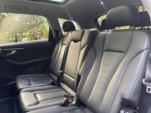 Used 2024 Audi Q7 2.0T Premium Plus AWD/4WD image 15