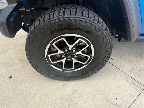 Certified 2025 Jeep Gladiator Rubicon image 34