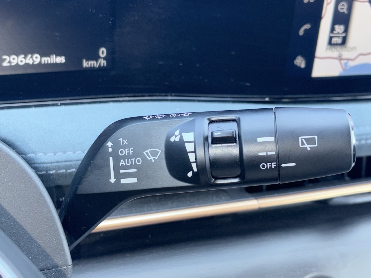 Certified 2024 Nissan Ariya AWD image 18