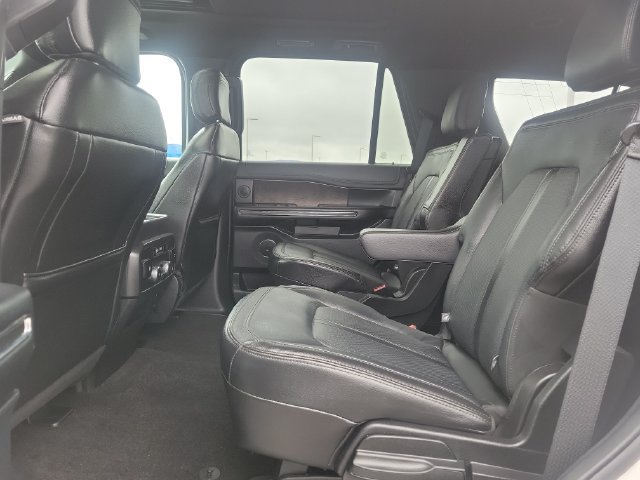 Used 2021 Ford Expedition XLT AWD/4WD image 23