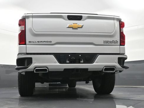 Used 2024 Chevrolet Silverado 1500 High Country AWD/4WD image 27