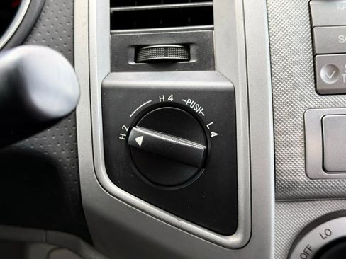 Used 2009 Toyota Tacoma 4x4 Access Cab V6 image 32