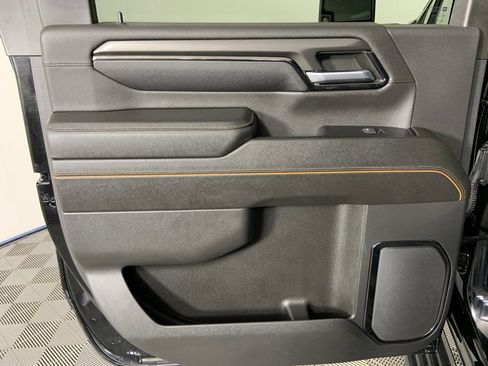 Used 2024 GMC Sierra 2500 AT4 w/ AT4 Premium Plus Package image 26