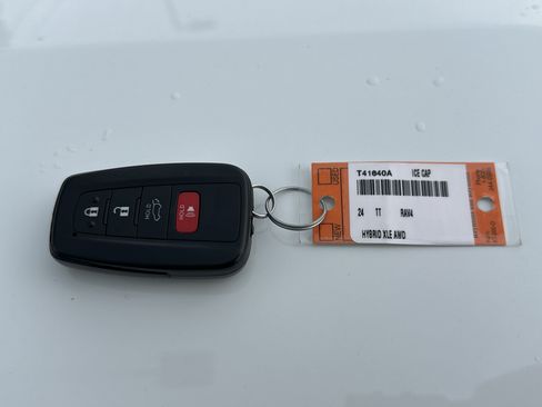 Certified 2024 Toyota RAV4 XLE w/ Convenience Package AWD/4WD image 36