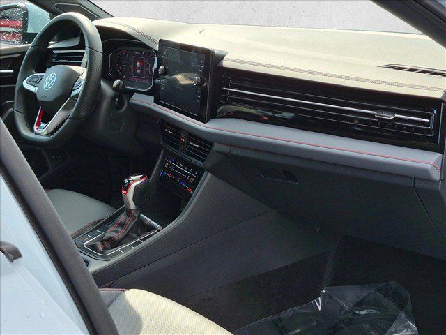Used 2026 Volkswagen Jetta GLI Autobahn FWD image 19