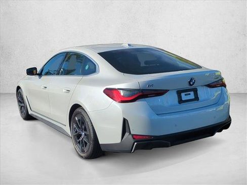 New 2026 BMW i4 eDrive40 RWD image 9