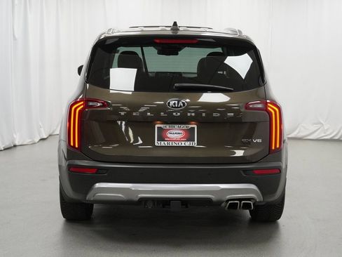 Used 2021 Kia Telluride EX w/ EX Premium Package image 11