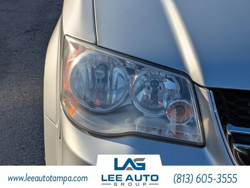 Used 2012 Dodge Grand Caravan American Value Package image 9