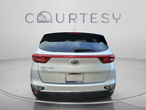 Used 2020 Kia Sportage LX FWD image 16