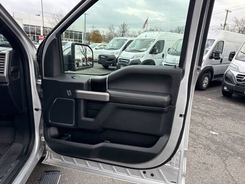 Used 2019 Ford F150 Platinum image 37