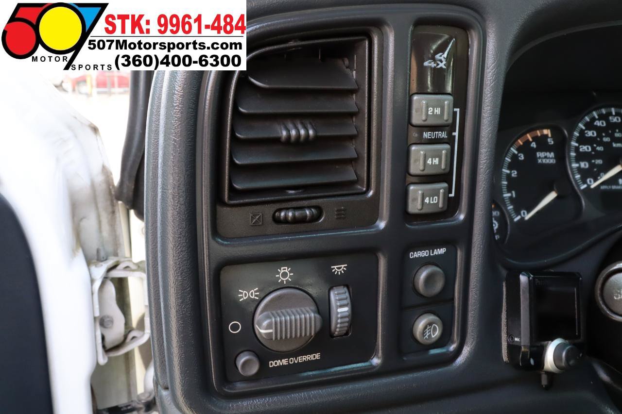 Used 2002 Chevrolet Silverado 3500 LS w/ Electrical Convenience Pkg AWD/4WD image 23