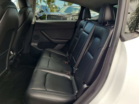 Used 2023 Tesla Model Y Long Range AWD/4WD image 23