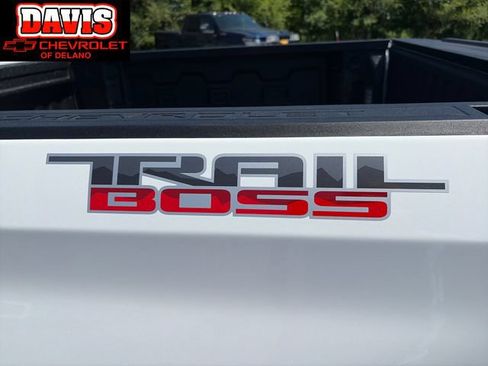 New 2026 Chevrolet Silverado 1500 LT Trail Boss w/ LT Trail Boss Premium Package AWD/4WD image 18