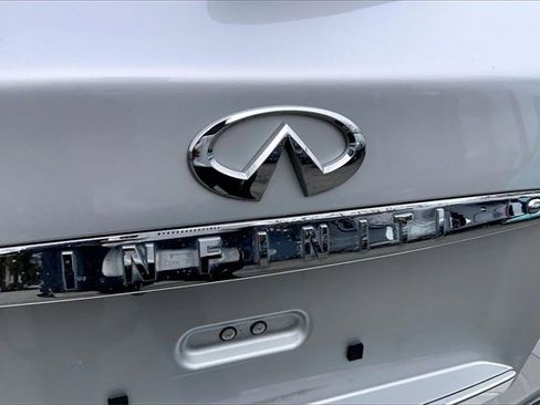 Used 2017 INFINITI QX50 AWD w/ Premium Plus Package image 28