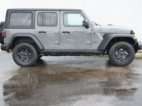 Used 2023 Jeep Wrangler Unlimited w/ Cold Weather Group AWD/4WD image 2