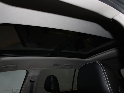 Used 2022 Volkswagen Atlas SE AWD/4WD image 19