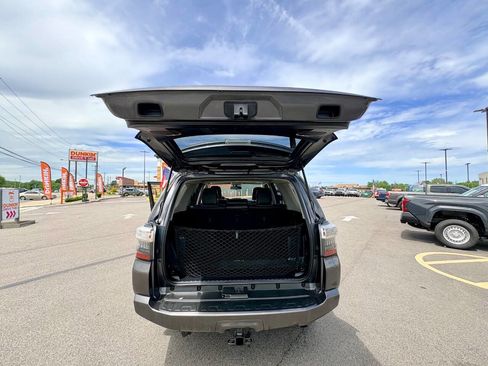 Used 2015 Toyota 4Runner SR5 Premium AWD/4WD image 29