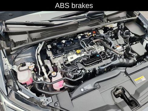 Used 2024 Toyota Prius LE image 15