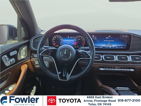 Used 2024 Mercedes-Benz GLE 580 4MATIC image 11