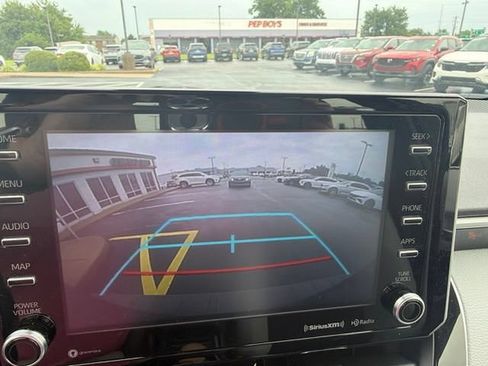 Used 2019 Toyota Corolla SE w/ SE Option Package FWD image 14
