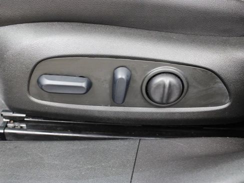 Used 2024 Chevrolet Malibu LT FWD image 19