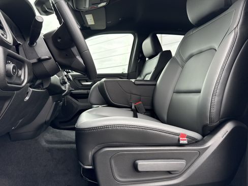 New 2026 RAM 1500 Tradesman AWD/4WD image 14