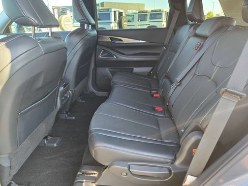 Used 2023 INFINITI QX60 Luxe w/ Performance Audio Package AWD/4WD image 15