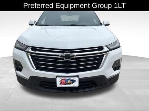 Certified 2023 Chevrolet Traverse LT image 2