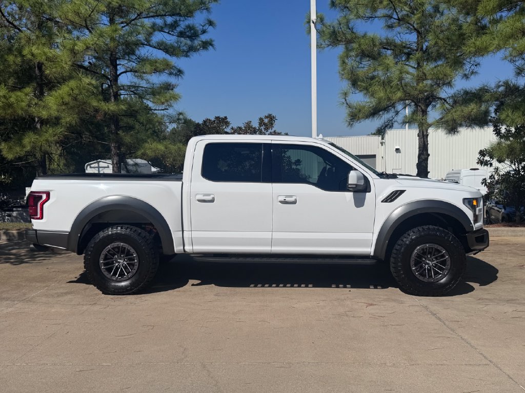 Used 2020 Ford F150 Raptor w/ Equipment Group 802A Luxury AWD/4WD image 2