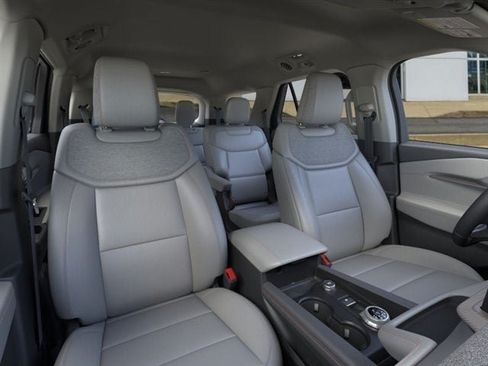 New 2026 Ford Explorer Active w/ Active Comfort Package AWD/4WD image 56