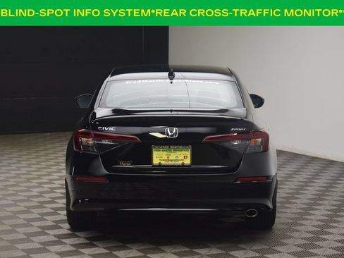 Used 2025 Honda Civic Sport image 8