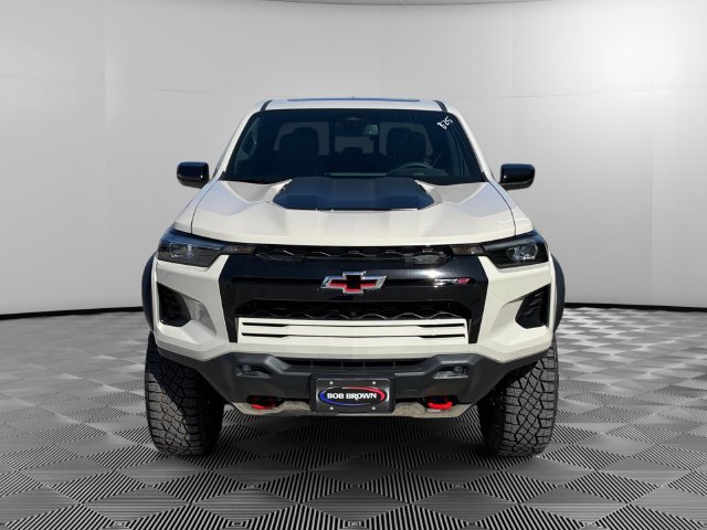New 2026 Chevrolet Colorado ZR2 w/ Technology Package AWD/4WD image 8