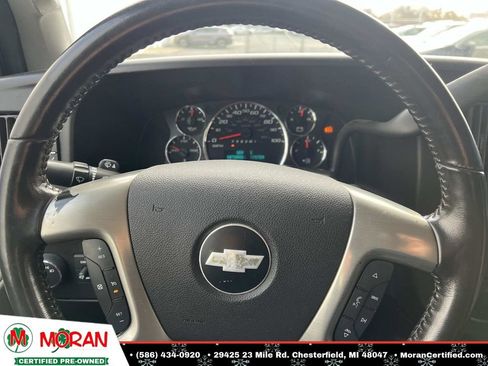 Used 2017 Chevrolet Express 3500 LT w/ LT Preferred Equipment Group image 18