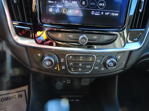 Used 2023 Chevrolet Traverse Premier w/ Redline Edition image 27