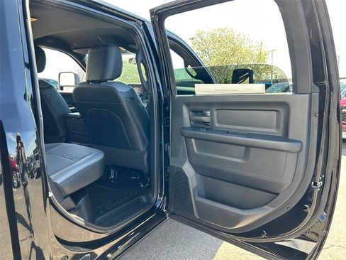 New 2024 RAM 2500 Tradesman w/ Snow Chief Group image 36