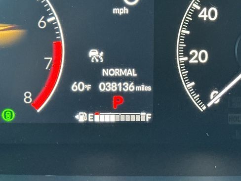 Used 2024 Honda CR-V EX image 30