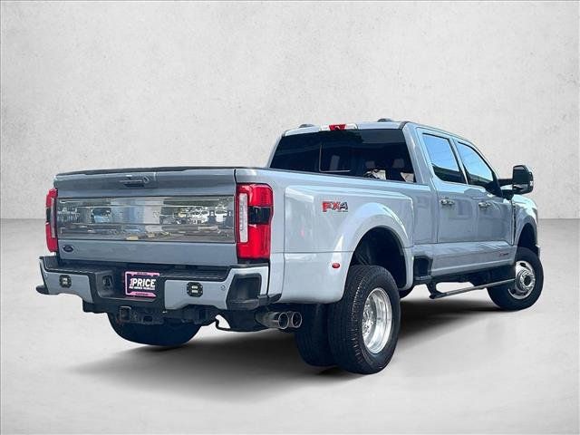 Used 2024 Ford F350 Platinum w/ FX4 Off-Road Package AWD/4WD image 2