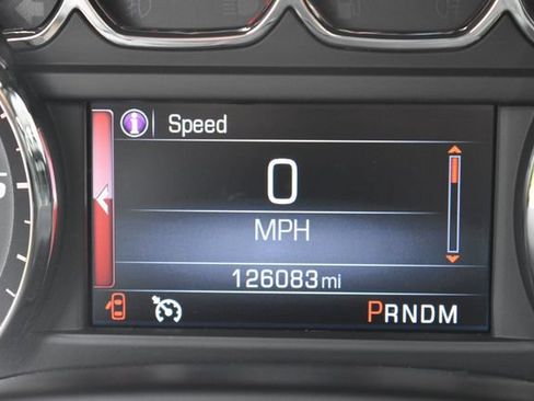 Used 2015 GMC Yukon SLT AWD/4WD image 30
